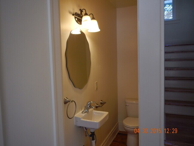Building Photo - Beautiful Corner Lot Home On Quiet Residen...