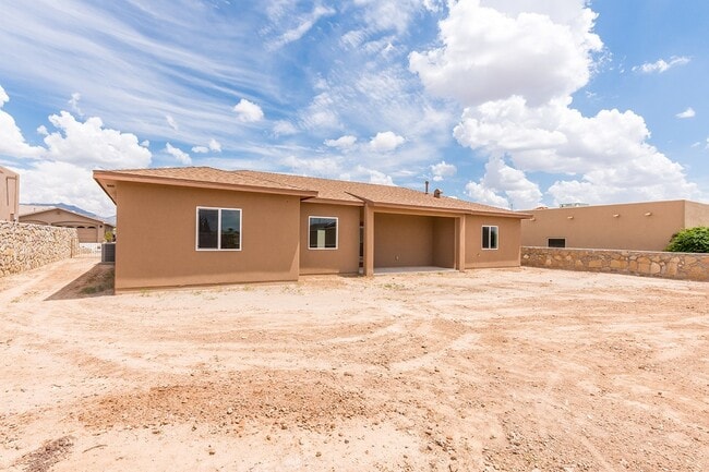Building Photo - 4507 Mesa Central Dr