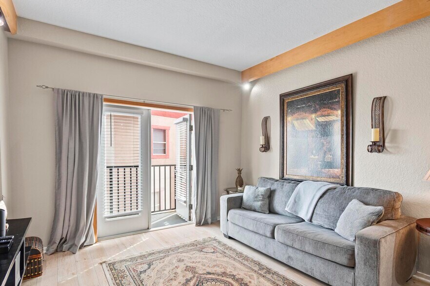 Building Photo - 101 Palm Harbor Pky