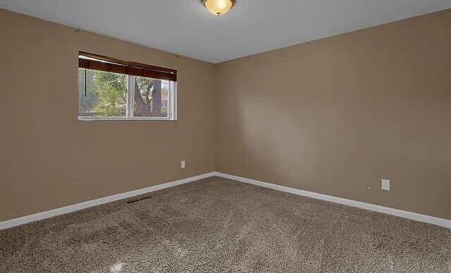 Building Photo - 1680 Luna Dr