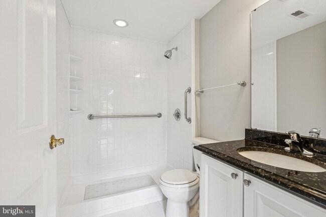 Building Photo - 602 Corsair Ct