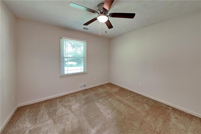 Building Photo - 2791 Whippoorwill Cir NW