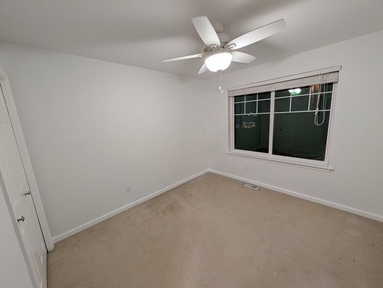 Building Photo - 19031 Waxen Rd