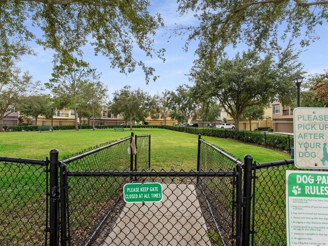 Building Photo - 1612 Scarlet Oak Loop