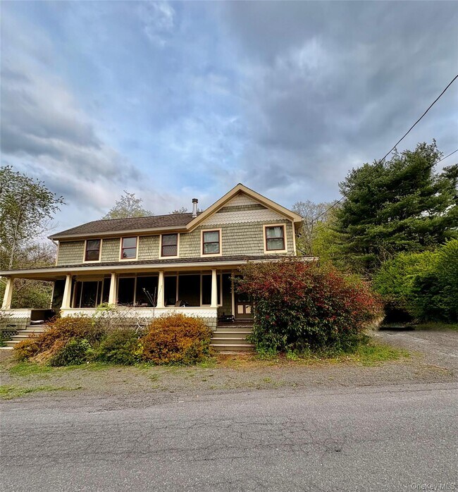 Building Photo - 96 Bruceville Rd