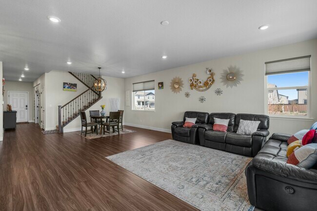 Building Photo - 13516 Waterthrush St