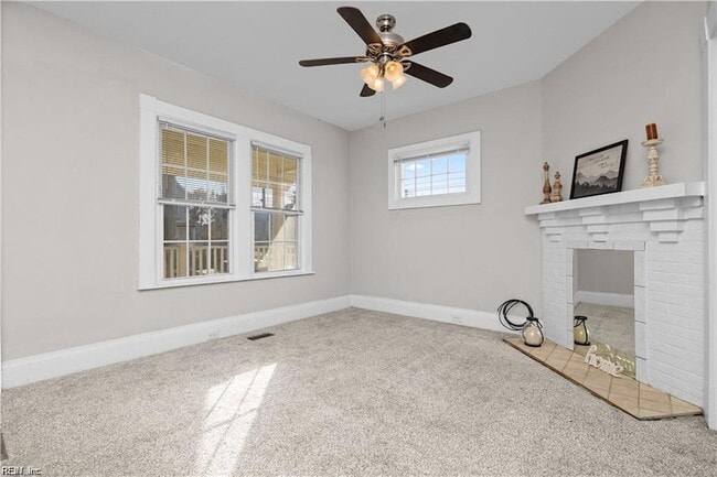 Building Photo - 868 W 36th St