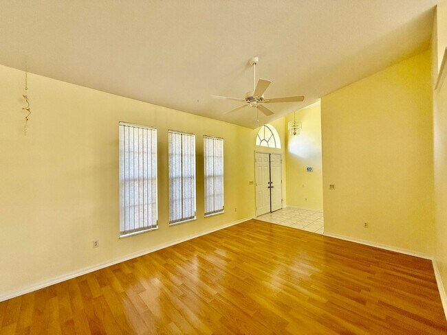 Building Photo - Annual Rental
