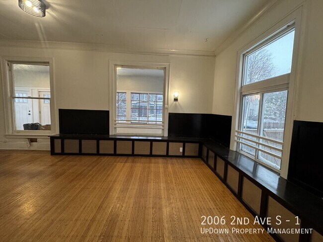 Building Photo - 2006 2nd Ave S