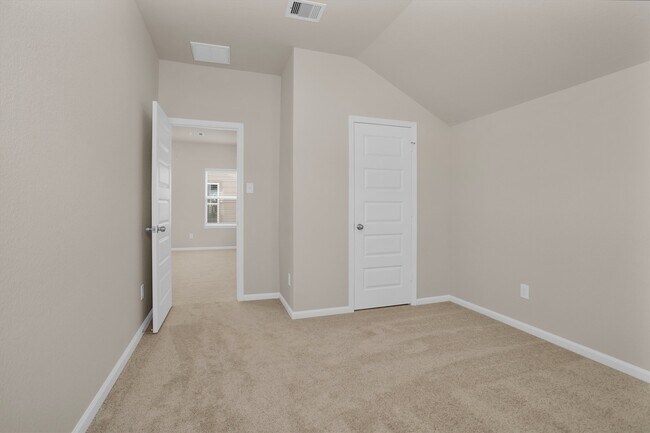 Building Photo - 9749 Grace Rdg Dr