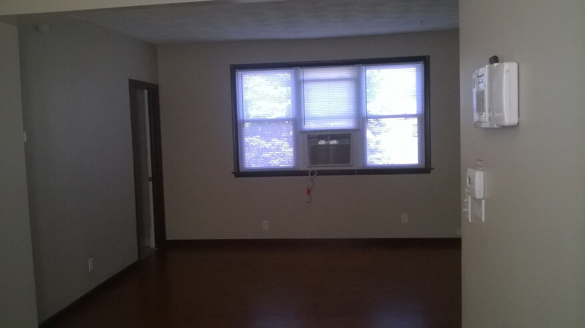 Building Photo - 488 Columbia Ave