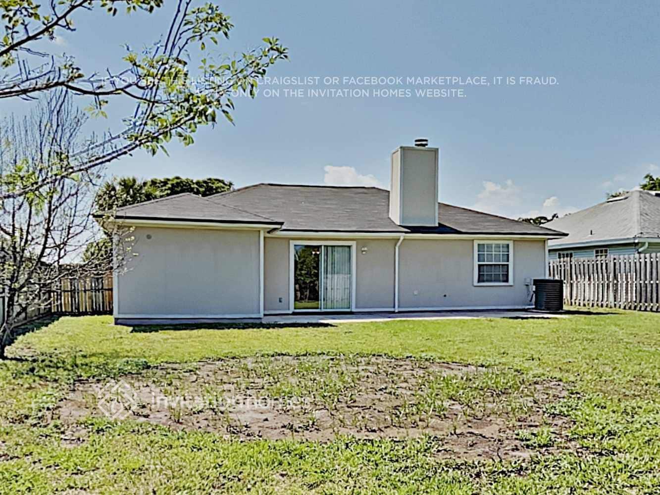 Building Photo - 2463 Twin Springs Dr N