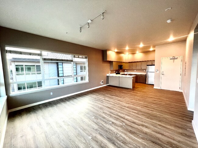 Building Photo - 2330 Yakima Ct