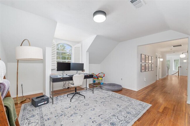 Building Photo - 11121 NW 15th Pl
