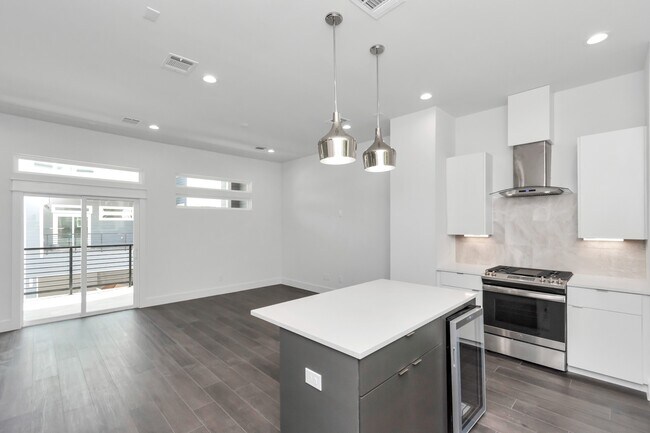 Building Photo - 4715 Independence Hts Ln