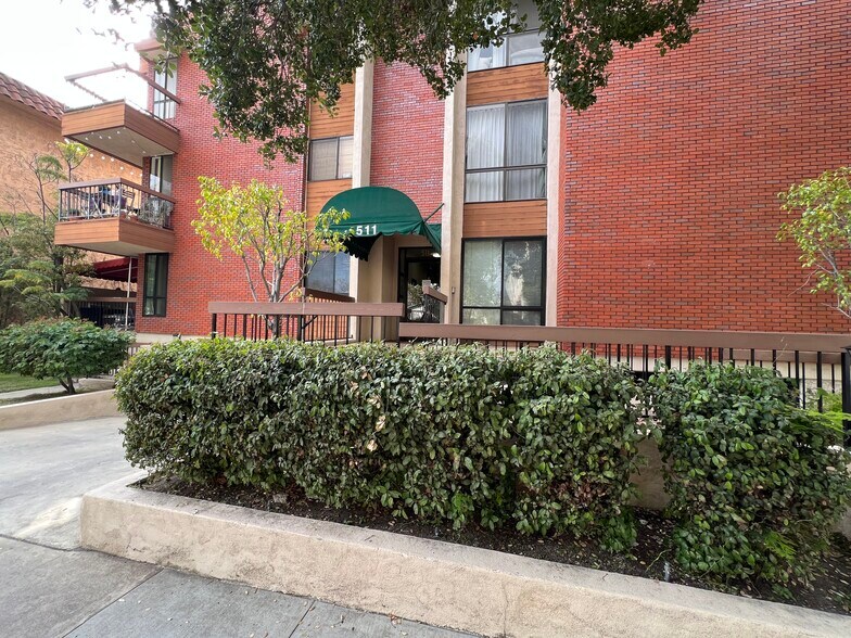 Building Photo - 511 N Jackson St