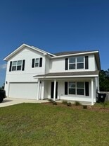 Building Photo - 19140 Chipola Dr