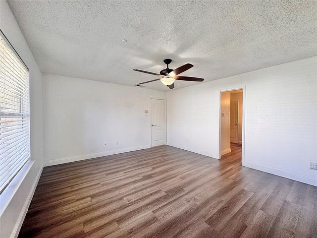 Building Photo - 201 Yosemite Dr