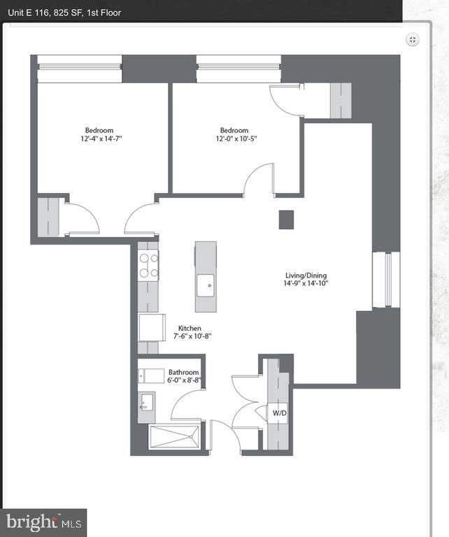 Building Photo - 300 Cathedral St