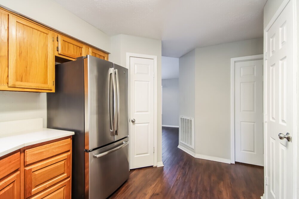 Building Photo - 5207 Village Springs Dr