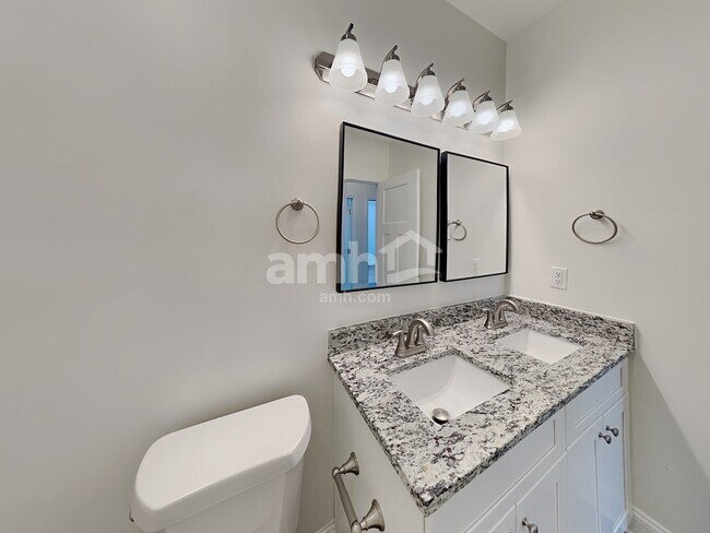 Building Photo - 1109 Abundance Dr