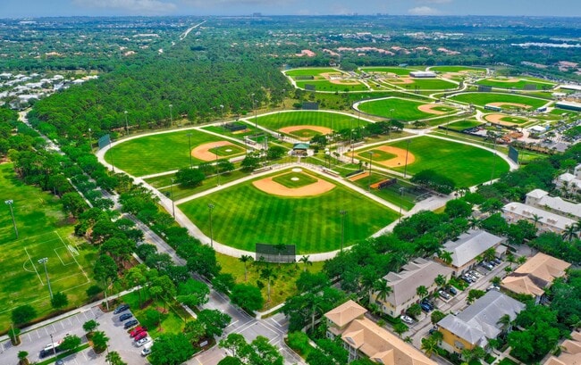 Building Photo - 2873 E Community Dr