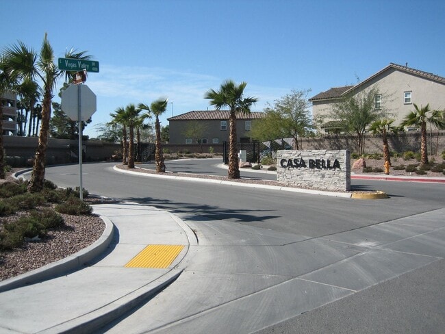 Building Photo - Beautiful 3 Bd, 2.5 bt Two Story home in a gated community with 2 car garage.