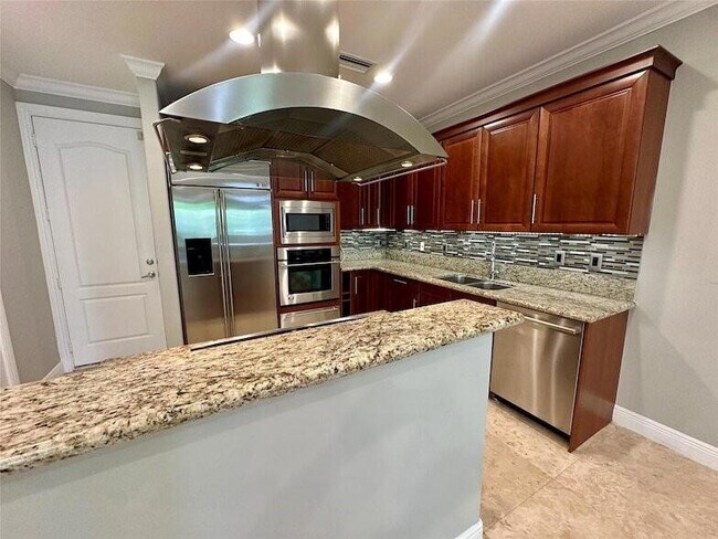 Building Photo - 1362 Bayview Dr