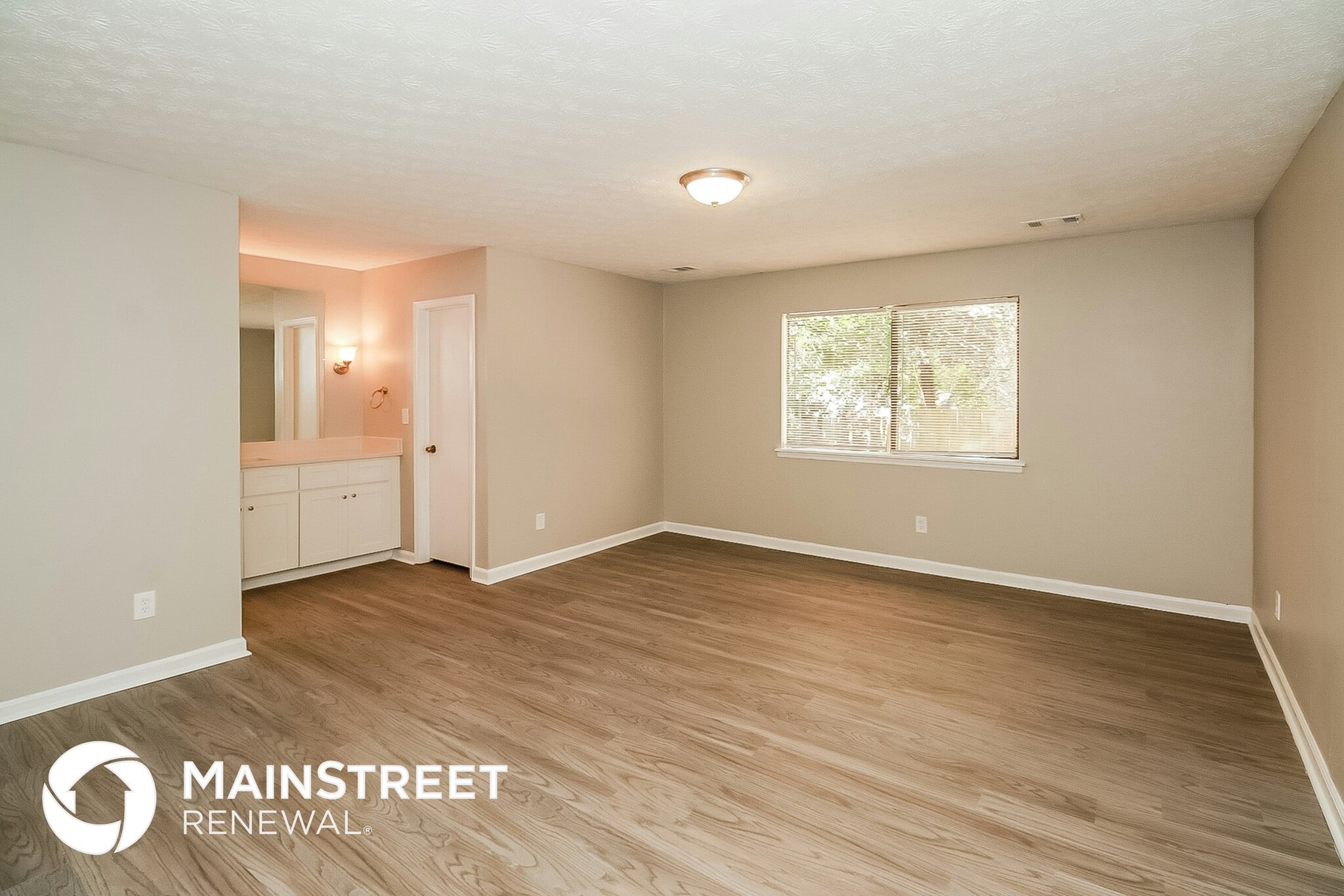 Building Photo - 8178 Winewood Way