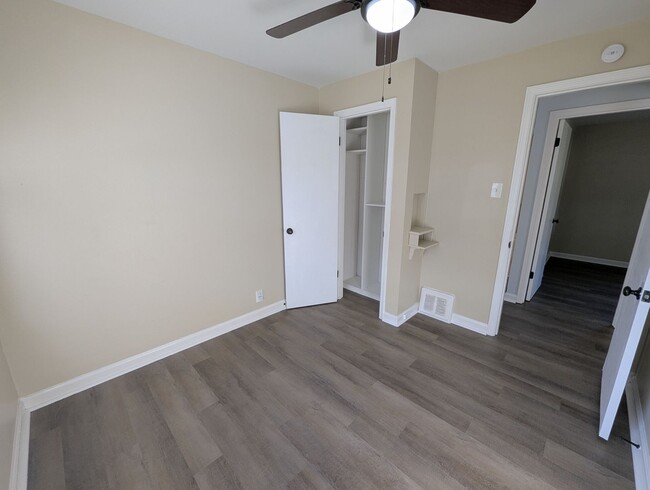 Building Photo - Live in Bliss - 3 Bed, 1 Bath
