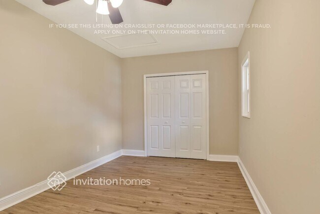 Building Photo - 1157 Chambord Ct