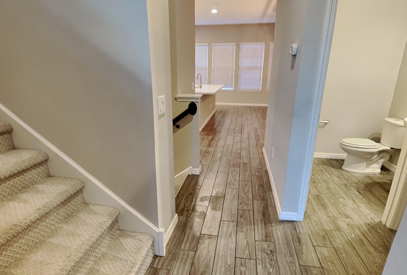 Building Photo - 56 Boardwalk Ave