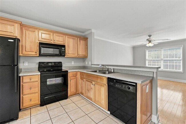 Building Photo - 105 Whitehead Rd