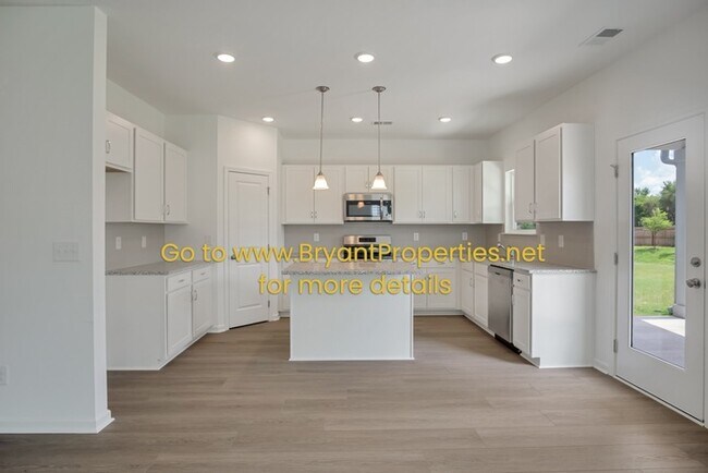 Building Photo - Gallatin - New 4-Bedroom