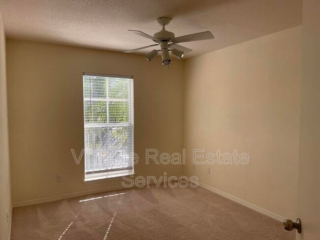 Building Photo - 4007 Sand Palm Ct