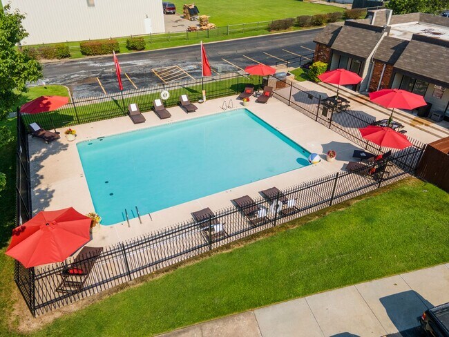 Building Photo - 1 Bedroom, 1 Easy Utility Fee — Stress-Free Living