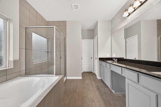 Building Photo - 30359 Limber Pines Dr