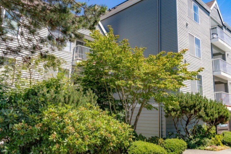 Building Photo - Meridian Terrace Apartments