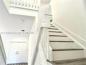 Building Photo - 16909 SW 33rd Ct