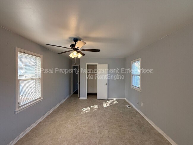 Building Photo - 1300 NW 83rd St