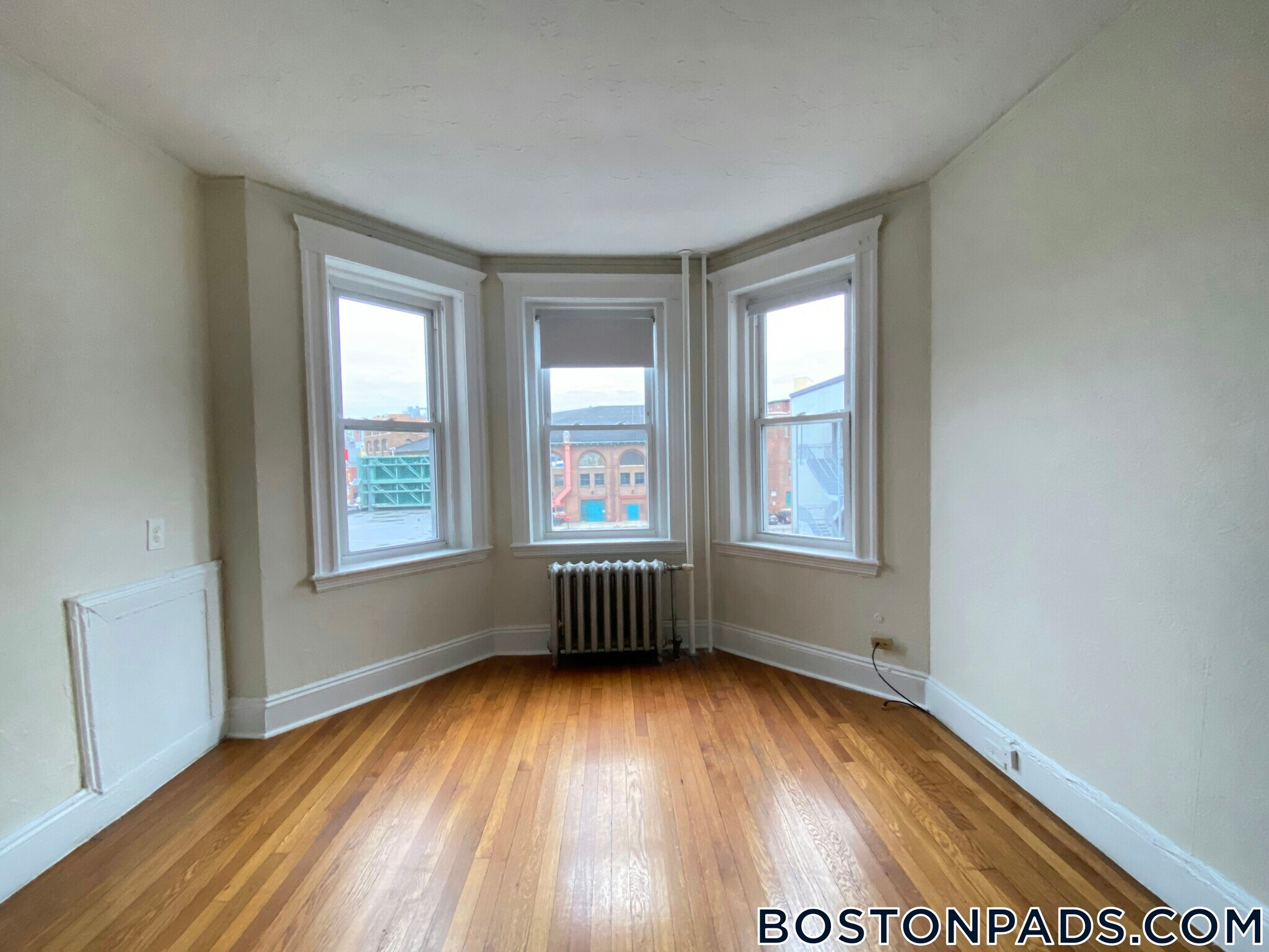Building Photo - 1167 Boylston St