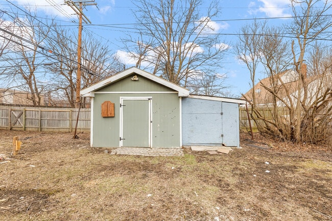 Building Photo - 3129 Prairie Ave