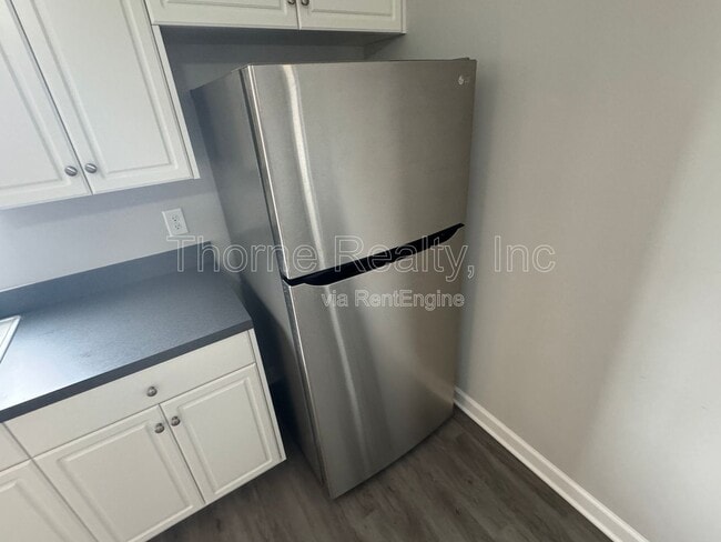 Building Photo - 2414 Heath Ln