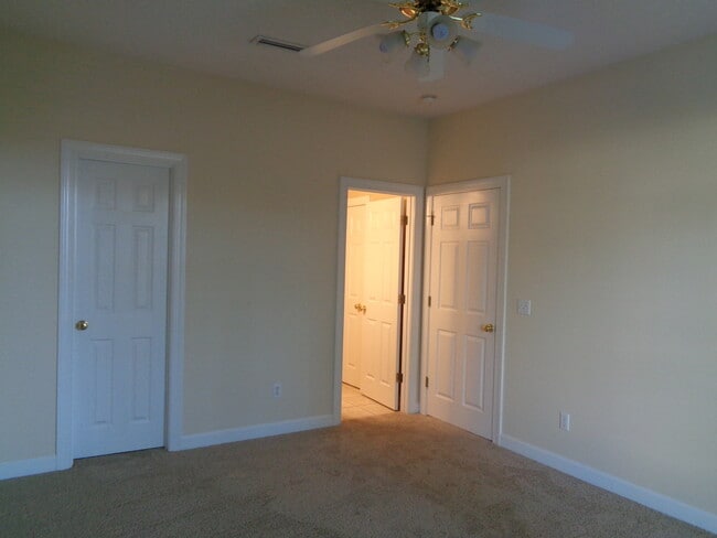 Building Photo - Tartan Pines, Enterprise, AL