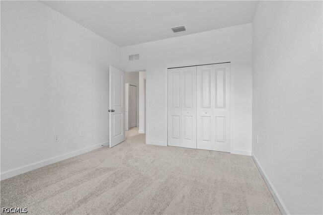 Building Photo - 14150 Gardeners Wy