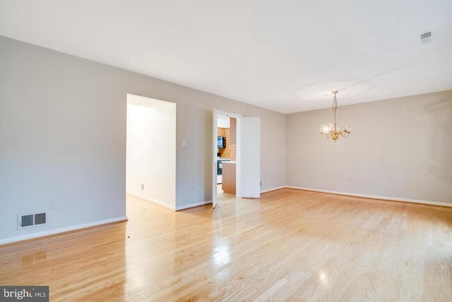 Building Photo - 3783 Persimmon Cir