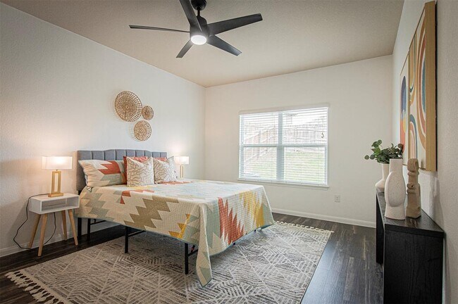 Building Photo - 15108 Diamondleaf Cove
