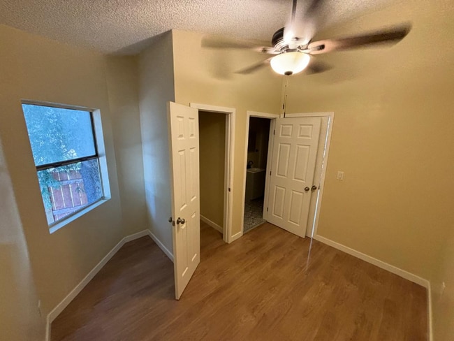 Primary Photo - 526 W 49th St