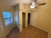 Building Photo - 526 W 49th St