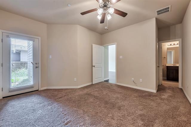 Building Photo - 4408 Samarth St